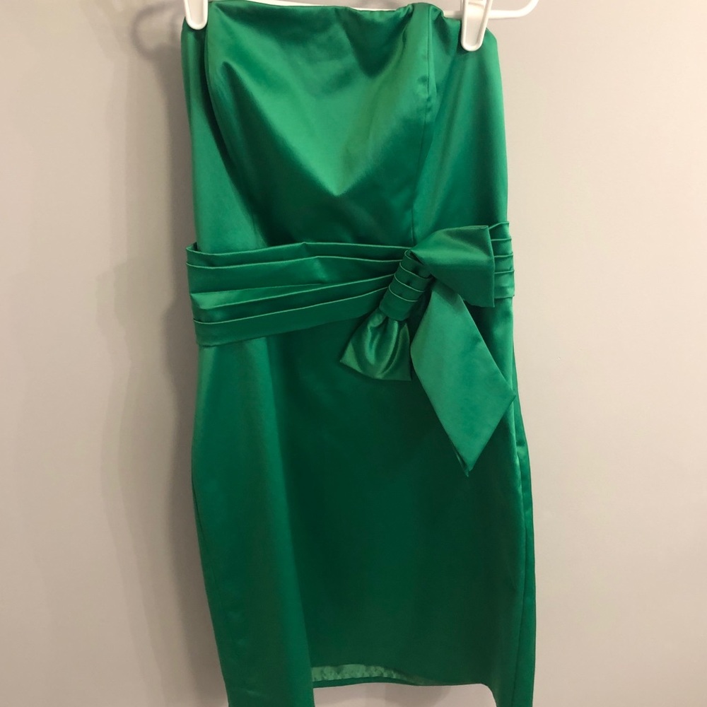 Strapless Green Cocktail Dress